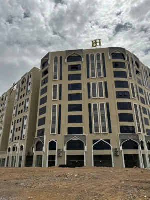 شقة مؤجرة للبيع في ابراج المهلب