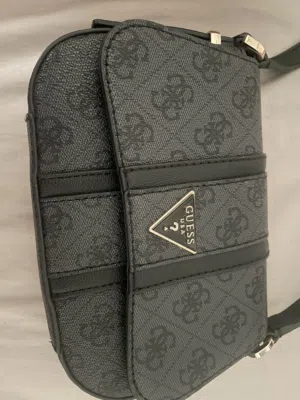 Guess- hand bag - printed