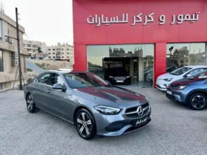 مرسيدس C180 افنجارد فيراني فتحة ميموري 2024 وارد المانيا جمرك جديد بحالة الزيرو مميزة