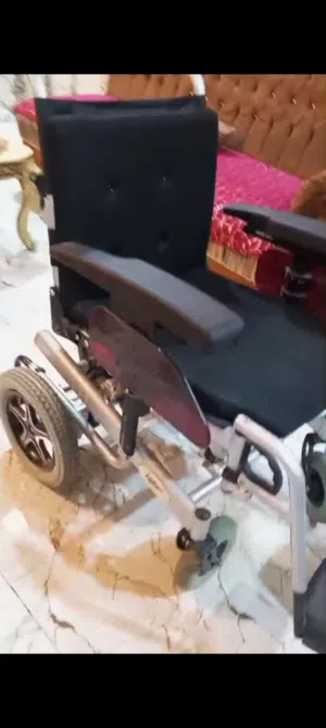 عريانة كهربائية معوقين  ماخذتها مليون ميه محتاج اريد أبيعها