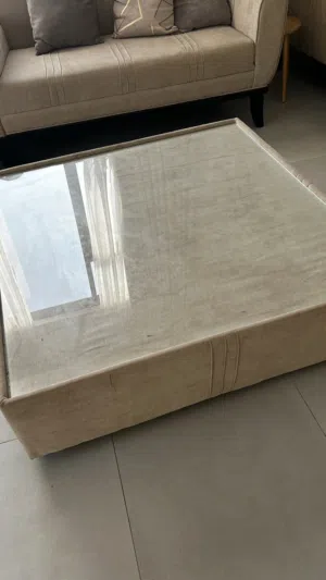 وطاوله ارضيه