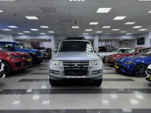 Mitsubishi Pajero sport 2017