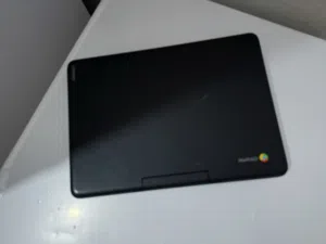 حاسبه للبيع نضيفه شغاله