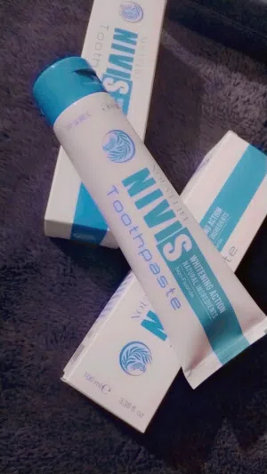 معجون اسنان مبيض اسنان