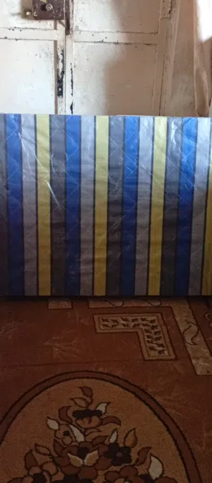 تخت سرير نوم