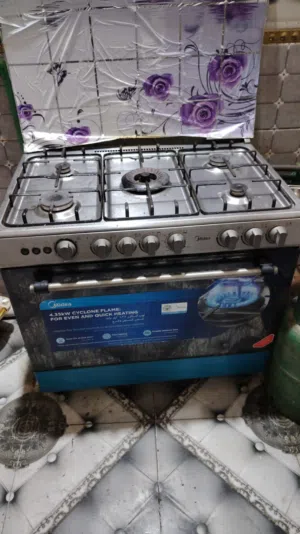 طباخ جديد ستعمال قليل مشترينه