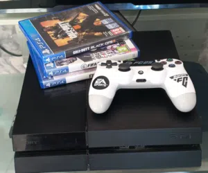 ps4 لم يستعمل كثيراً