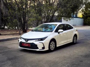 TOYOTA COROLLA 1.6 MODEL 2021 SINGLE OWNER FULL AGENCY MAINTAINED