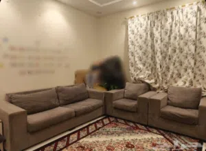 كنب صالة رمادي