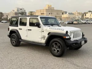 للبيع رانجلر sport JLالقصة الجديدة بحالة الوكالة وصبغ وكالة
