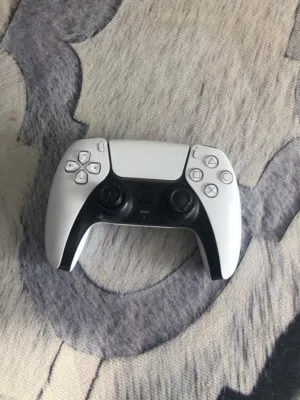 جهاز سوني 5 للبيع