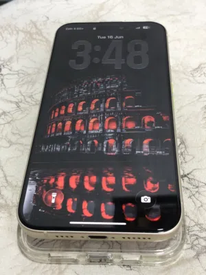 iPhone 15 plus