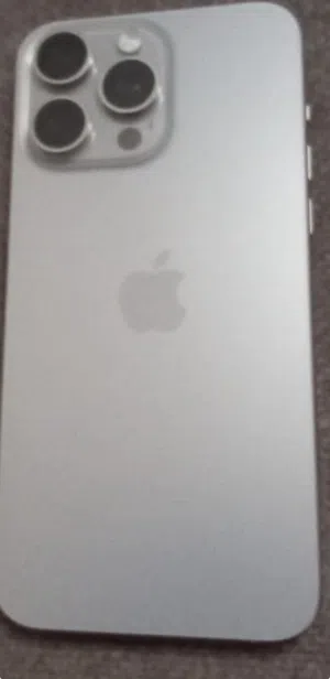 iPhone 15 Pro Max