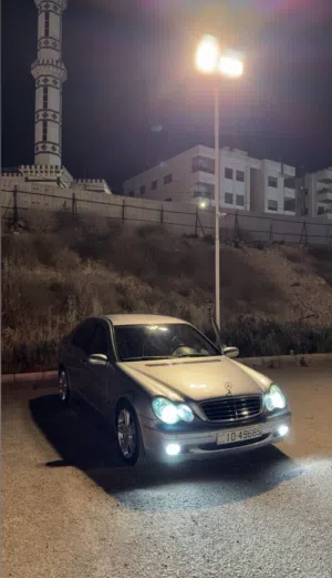 Mercedes c180