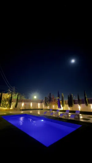 2 Bedrooms Chalet for Rent in Salt Al Balqa'
