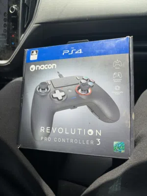 Nacon revolution pro control 3