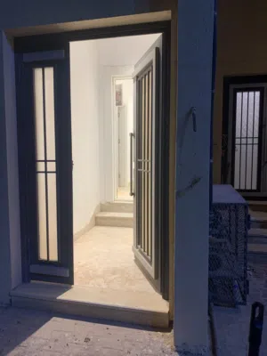 200 m2 3 Bedrooms Apartments for Sale in Benghazi Al-Rahba