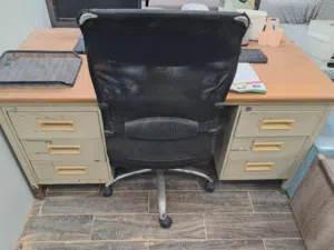 طاولة مكتب للبيع Table Office for sale