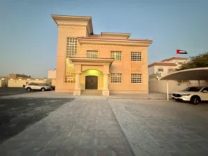 استوديو كبير للايجار بمدينه شخبوط