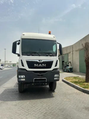 مان سكسويل