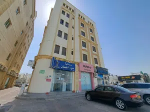 شقه للايجار الخوض السابعه/apartment for rent Al-Khoud 7th
