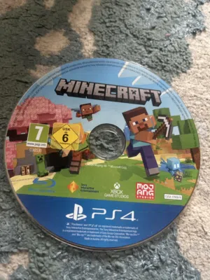 منيكرافت جديد ليس مستخدم نظيف جداً للبيع