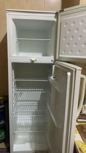 ثلاجة ناشونال ديلوكس للبيع