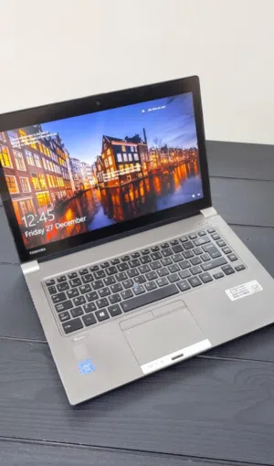 Toshiba Tecra corei5 touch
