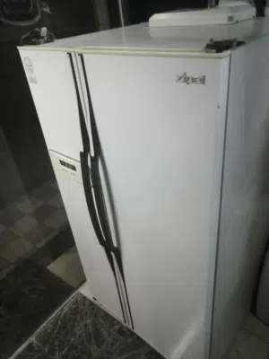 ثلاجة سامسونج و أل جي وجينيرال ديلوكس للبيع