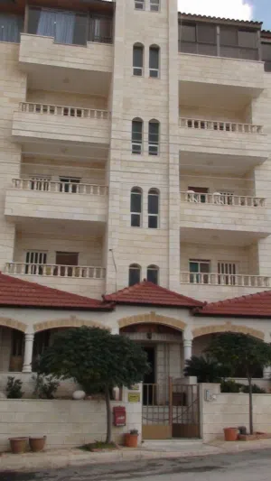 160 m2 3 Bedrooms Apartments for Sale in Amman Safut