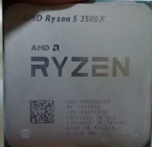 Ryzen 5 3500X مع معجون حراري للبيع ب 35 دينار
