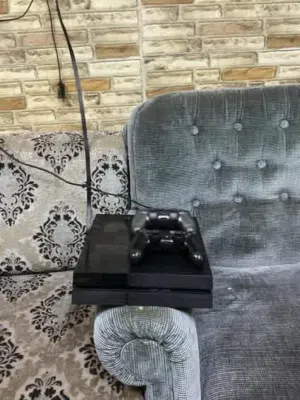 بليستيشن 4 فات بسعر ممتاز