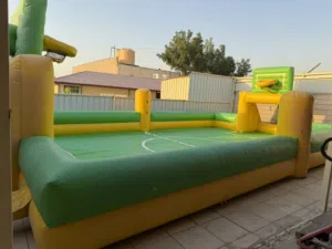 للبيع ملعب صابون