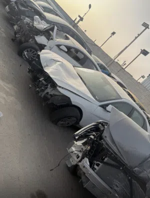 متوفر سيارات مصدومه باسعار مناسبه