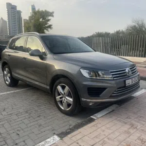 Used Volkswagen Touareg in Farwaniya