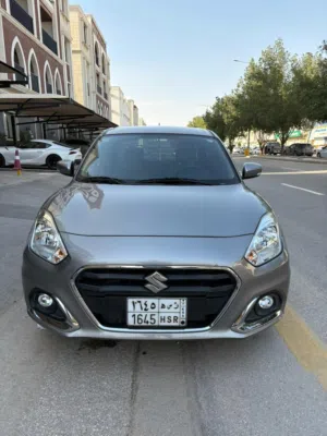 Used Suzuki Dzire in Al Riyadh