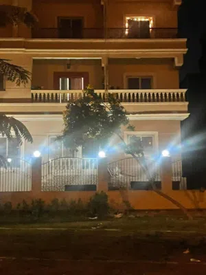 316 m2 4 Bedrooms Apartments for Sale in Cairo Shorouk City