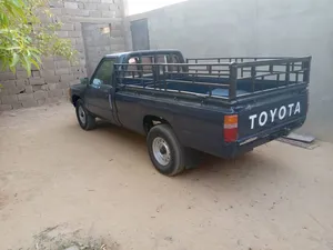 Used Toyota Hilux in Ghat