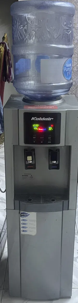 كولدير KWD11 ديچيتال بالكاروره ساخن وبارد وفيه امان