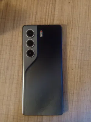 تكنو كامون 40 برو 5g مكفول من كلشي شرط الفحص والاقتناع