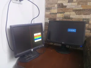 15.6" LG monitors for sale in Amman