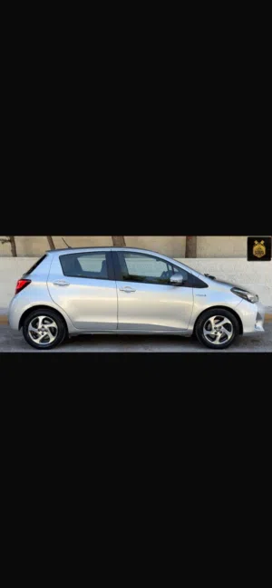 Used Toyota Yaris in Amman