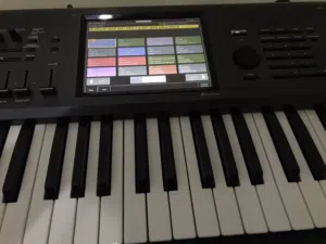 Korg Kronos