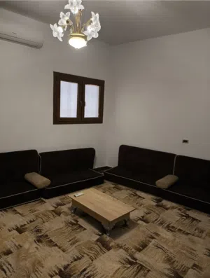 استوديو للايجار عين زارة الخمسة شوارع