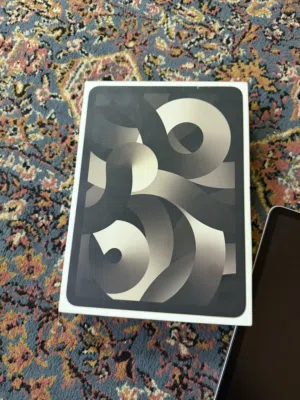 Apple iPad 64 GB in Tabuk