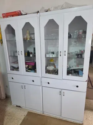 خزانة خشب عدد 2