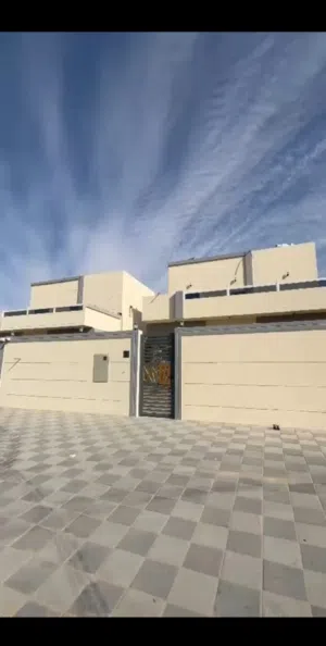 فلة حديثة راقية للبيع – الزاهية،