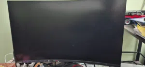 Lenovo G32qc-10 32" Curved QHD Gaming Monitor – Like New (144Hz) 85 OMR (Negotiable)