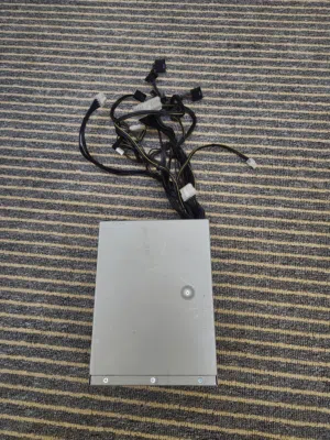 باور Delta 800w للبيع مخصص لي لوحات  السيرفرات و  لوحات العادية اقرأ الوصف