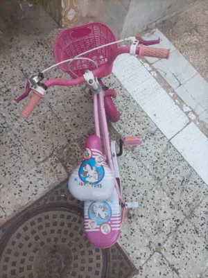 دراجة اطفال للبيع